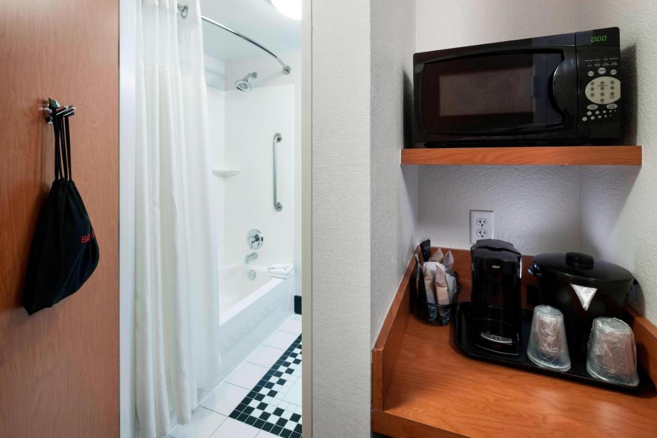 Fairfield Inn & Suites By Marriott Austin Parmer Tech Ridge Екстериор снимка