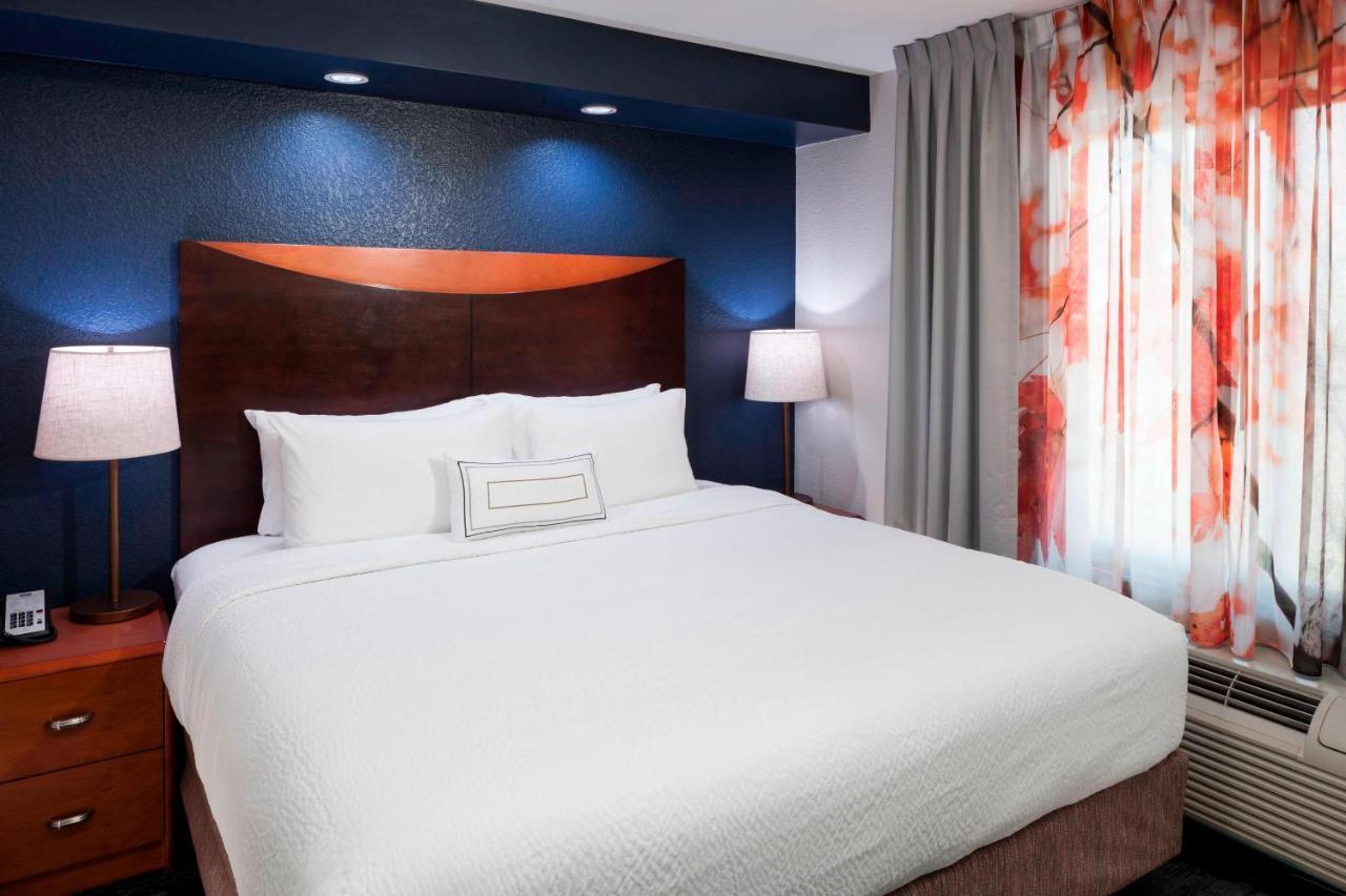 Fairfield Inn & Suites By Marriott Austin Parmer Tech Ridge Екстериор снимка