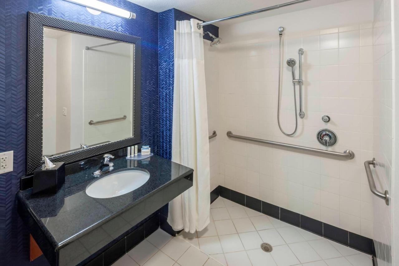 Fairfield Inn & Suites By Marriott Austin Parmer Tech Ridge Екстериор снимка
