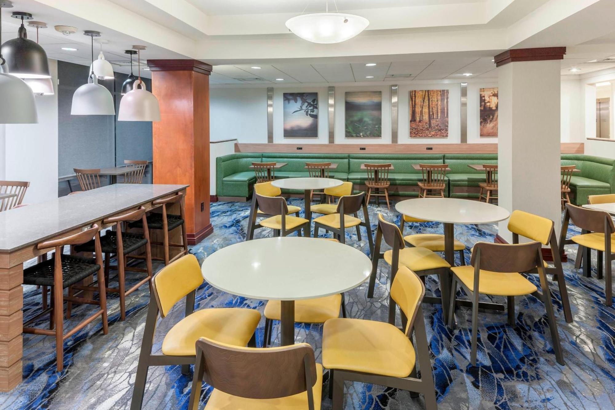 Fairfield Inn & Suites By Marriott Austin Parmer Tech Ridge Екстериор снимка