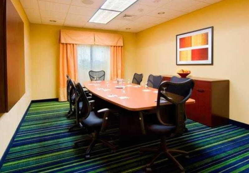 Fairfield Inn & Suites By Marriott Austin Parmer Tech Ridge Екстериор снимка